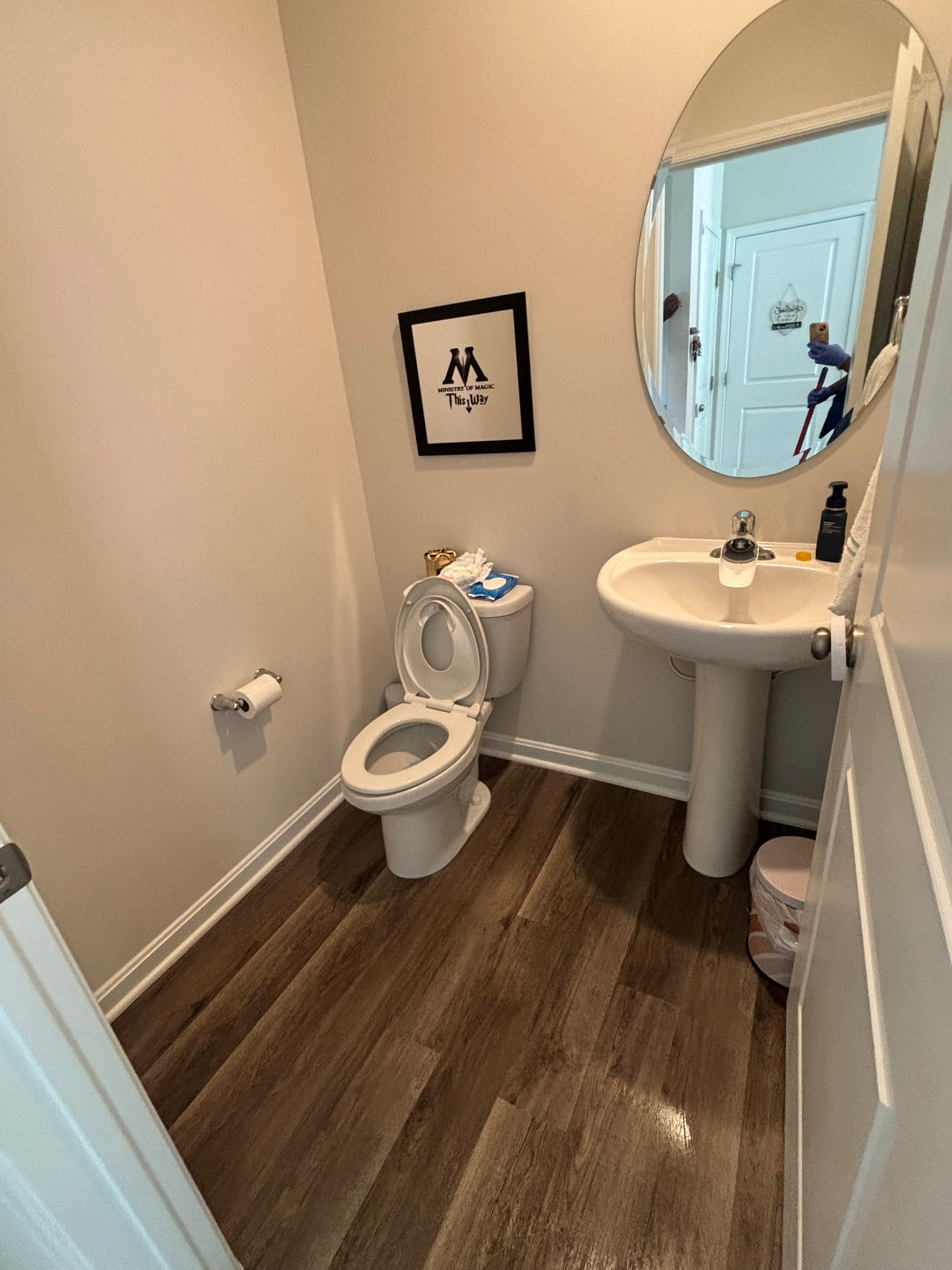 Powder room after cleaning by Haylo Upscale Solutions